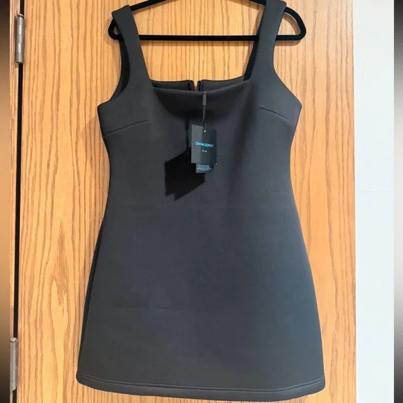 Cynthia Rowley Black bonded  Square-Neck Mini Dress - Picture 3 of 4